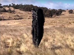Potongan Pesawat SpaceX Jatuh ke Bumi