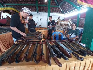 Milad Keraton Kacirebonan, Ragam Benda Pusaka Dipajang