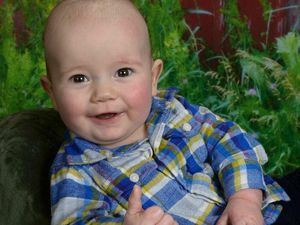 Gemas Banget! Ekspresi Lucu Bayi di Depan Kamera