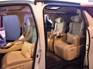 Begini Cara Merawat Pintu Geser Mobil