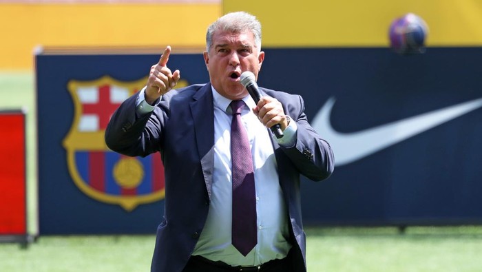 Joan Laporta during the presentation of Robert Lewandowski as a new player of FC Barcelona, in Barcelona, on 05th August 2022. 
 -- (Photo by Urbanandsport/NurPhoto via Getty Images)