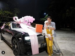 Lesti Kejora Dapat Kado Ultah Mobil Mewah dari Rizky Billar