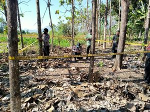 Mortir Sisa Perang Dunia Kedua Ditemukan Warga Saat Mencangkul di Ponorogo