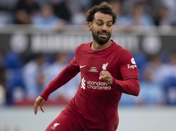 Klopp: Salah Tak Pikirkan Persaingan dengan Haaland dan Nunez