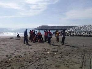 Jenazah Pria Tanpa Identitas Ditemukan di Pantai Sanur-Biaung Denpasar Jenazah Pria Tanpa Identitas Ditemukan di Pantai Sanur-Biaung Denpasar