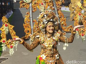 JFC 2022 Resmi Dibuka, Parade Busana Legacy Meriahkan Pembukaan JFC 2022 Resmi Dibuka, Parade Busana Legacy Meriahkan Pembukaan