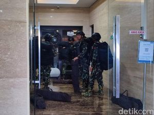 Terjawab Alasan Brimob Senjata Lengkap Datangi Bareskrim Polri Terjawab Alasan Brimob Senjata Lengkap Datangi Bareskrim Polri