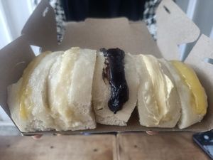 Roti Kukus Srikaya di Denpasar Pas Banget buat Oleh-oleh Roti Kukus Srikaya di Denpasar Pas Banget buat Oleh-oleh