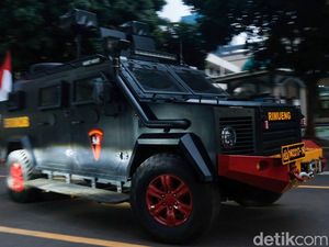 Usai 6 Jam, Personel Brimob Tinggalkan Bareskrim Polri