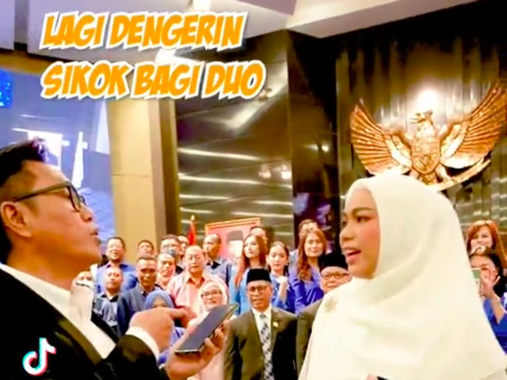 Video Joget Sikok Bagi Duo Diedit Jadi Satire, Ini Respons PAN DKI Video Joget Sikok Bagi Duo Diedit Jadi Satire, Ini Respons PAN DKI