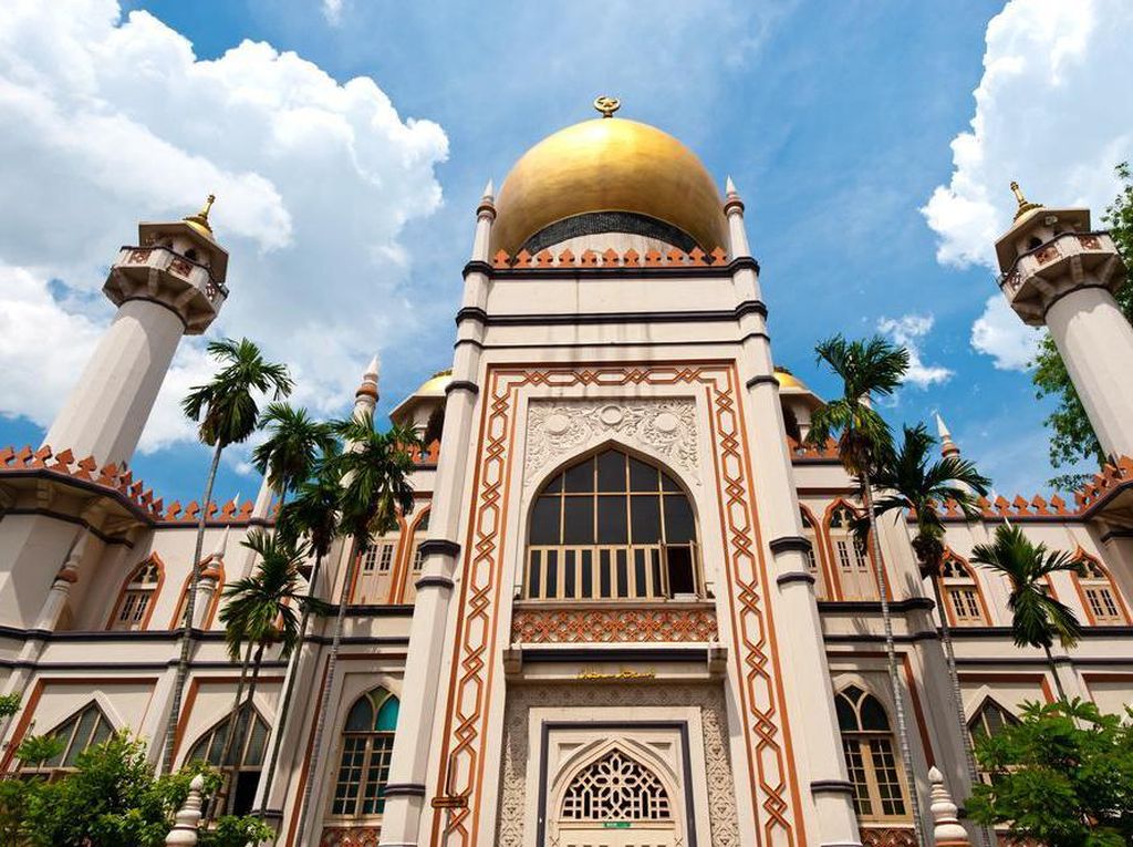 4 Destinasi Wisata Muslim-Friendly di Singapura, Ada Masjidnya Lho!