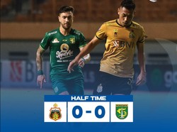 Pertarungan Sengit Bhayangkara FC Vs Persebaya, Babak Pertama 0-0
