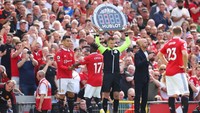 Cristiano Ronaldo baru masuk di menit ke-53, ketika MU ketinggalan 0-2. Ia tak kuasa menghindarkan Setan Merah yang akhirnya kalah 1-2 dari Brighton. Foto: Getty Images/Catherine Ivill
