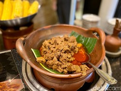 Ada Ayam Tangkap dan Sie Reuboh Autentik di Festival Kuliner Aceh