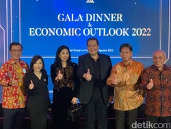 Gelar Gala Dinner, Bank Mega Ingin Lebih Dekat dengan Nasabah di Jatim