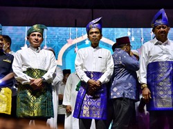 Gubsu Edy Kagum Ceramah UAS Dihadiri Ribuan Masyarakat Langkat