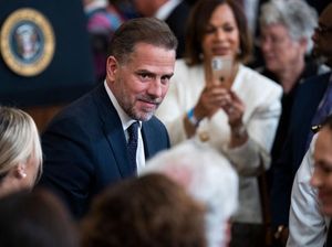 Hunter Biden Gugat Eks Pengacara Trump Atas Dugaan Pencurian Data Pribadi Hunter Biden Gugat Eks Pengacara Trump Atas Dugaan Pencurian Data Pribadi
