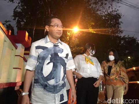 Istri Ferdy Sambo datangi Mako Brimob