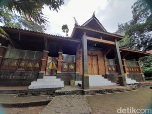 Lirik Hanjuang di Kutamaya, Kisah Kekecewaan Patih Jaya Perkosa Lirik Hanjuang di Kutamaya, Kisah Kekecewaan Patih Jaya Perkosa