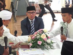 Aa Gym Tes Calon Menantu Sebelum Nikahi Anaknya