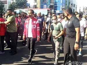 Usai Tutup ASEAN Para Games, Jokowi Jalan-jalan Pagi di CFD Solo
