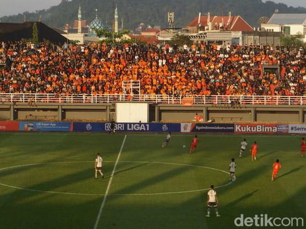 Borneo Kalahkan Persib 4-1 di Liga 1, Milo Seslija: Ini Laga Terbaik! Borneo Kalahkan Persib 4-1 di Liga 1, Milo Seslija: Ini Laga Terbaik!