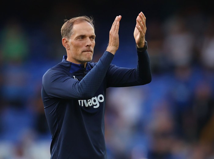 LIVERPOOL, ENGLAND - AUGUST 06: Thomas Tuchel, Manager of Chelsea, applauds their fans after the final whistle of the Premier League match between Everton FC and Chelsea FC at Goodison Park on August 06, 2022 in Liverpool, England. (Photo by Catherine Ivill/Getty Images)