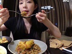Pesan Mie Goreng Saat di Jakarta, Irene Red Velvet Bikin Penasaran Penggemar