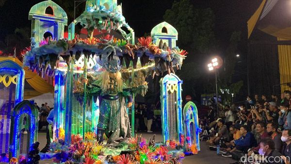 Puncak Jember Fashion Carnaval 2022