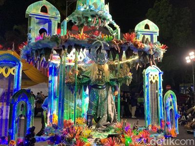 Puncak Jember Fashion Carnaval 2022