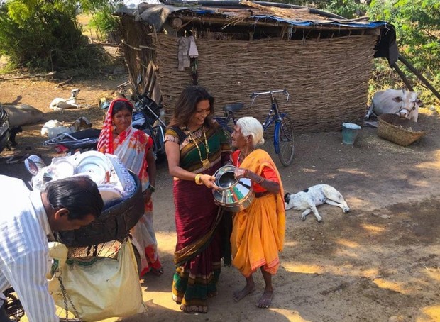 Kalpana Saroj yang aktif berbagi di sela kesibukannya/ Foto: instagram.com/kalpanasaroj Kalpana Saroj yang aktif berbagi di sela kesibukannya/ Foto: instagram.com/kalpanasaroj