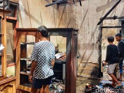 Selang Elpiji Bocor Bakar Rumah di Banyuwangi, Pemilik Terluka Bakar