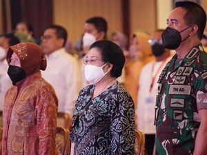 Megawati Sentil Tinggi Badan Calon TNI: Mbok Rada Keren 170 Cm Megawati Sentil Tinggi Badan Calon TNI: Mbok Rada Keren 170 Cm