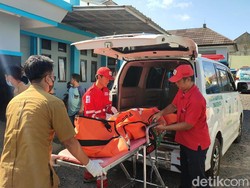 8 Jenazah Korban Tewas  Laka Maut Diberangkatkan ke Majalengka