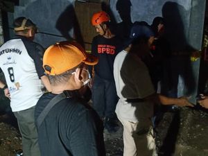 Heboh Wanita di Parepare Diduga Buang Bayi ke Toilet Pasar Lakessi Heboh Wanita di Parepare Diduga Buang Bayi ke Toilet Pasar Lakessi