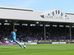 Fulham Sindir Balik Klopp soal Rumput Lapangan