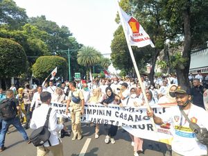 Massa Gerindra dan PKB Longmarch ke KPU, Lalin Jalan Imam Bonjol Padat