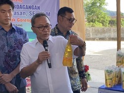 Zulkifli Hasan Janji Agustus Harga TBS Rp 2.400/Kg