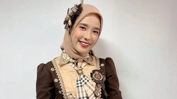7 Mantan Member JKT48 Ini Banting Profesi, Jadi Dosen Hingga Jual Nasi Bakar