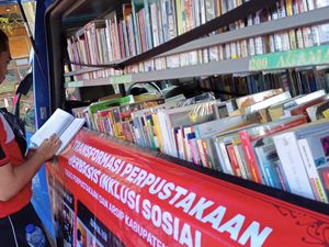 Angkut Ribuan Judul Buku, Mobil Pusling Tabanan Kembali Beroperasi Angkut Ribuan Judul Buku, Mobil Pusling Tabanan Kembali Beroperasi