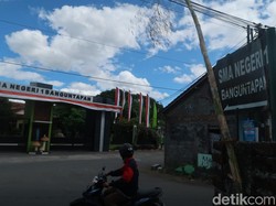 Kepsek-Guru SMAN 1 Banguntapan Kena Sanksi Terkait Kasus Pemaksaan Hijab