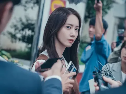 Yoona di 'Big Mouth'