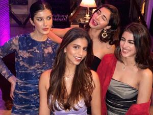 Deretan Bollywood Besties Paling Hot!