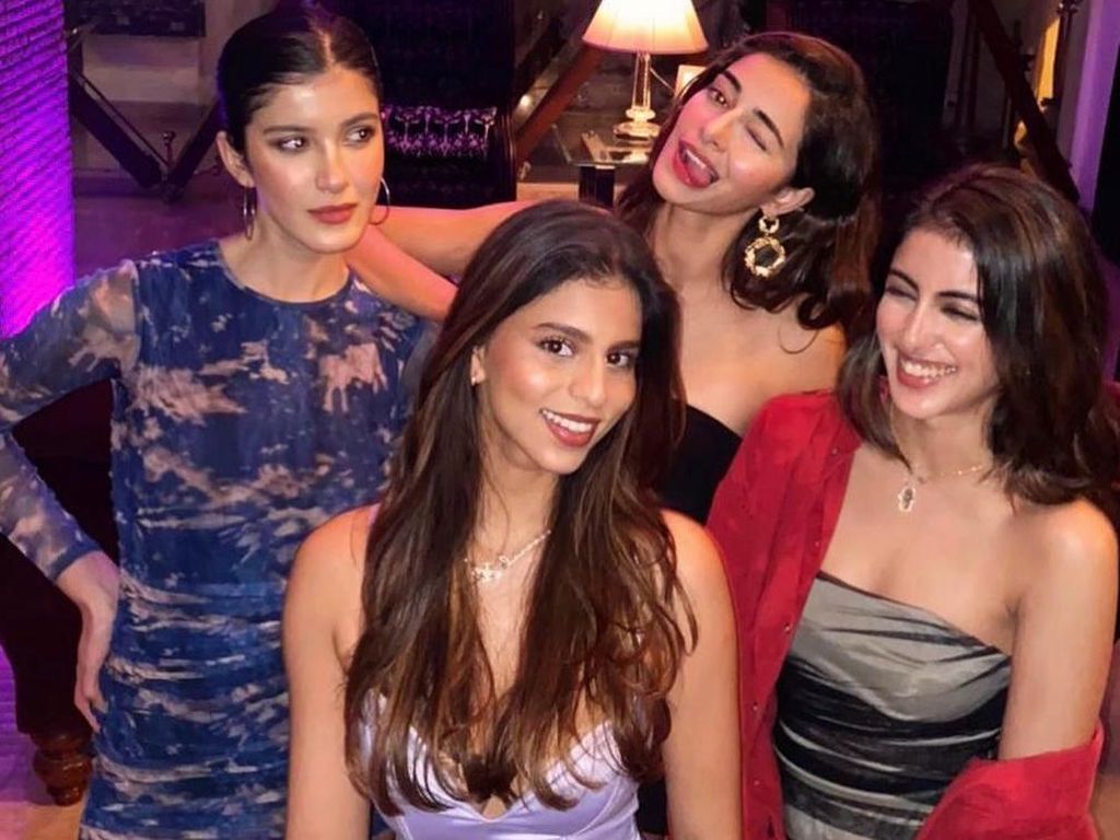 Deretan Bollywood Besties Paling Hot! Deretan Bollywood Besties Paling Hot!