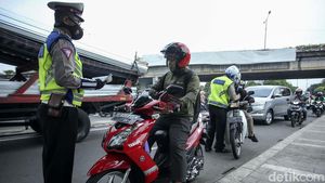 Prittt... Ada Razia Belok Kiri Langsung di Tanah Abang Jakpus