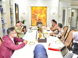 Cegah Penipuan, Bamsoet Ingatkan Masyarakat Hati-hati Pilih Asuransi