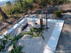 Bangunan Mirip Makam Gegerkan Warga Bojonegoro Diduga Bekas Tempat Ritual