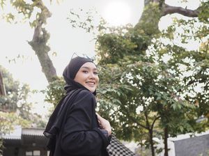 Berhijab, Cita Citata Tegaskan Belum Bisa Hapus Foto Lama Berhijab, Cita Citata Tegaskan Belum Bisa Hapus Foto Lama