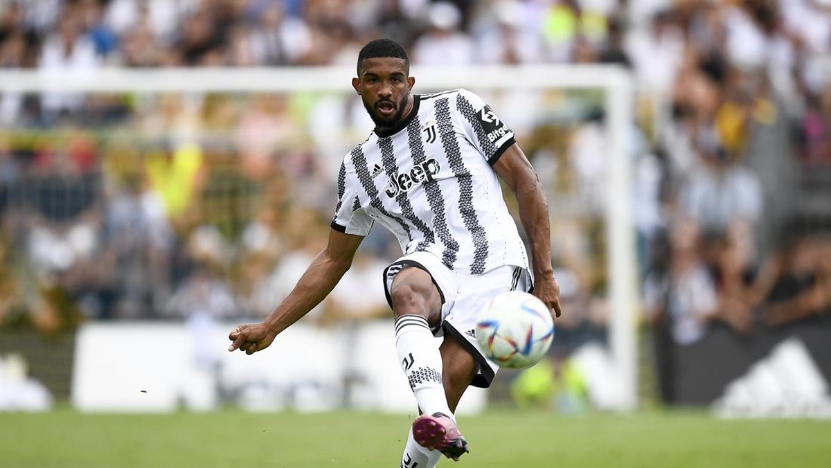Juventus perpanjang kontrak Gleison Bremer (Foto: LightRocket via Getty Images/Nicolò Campo)