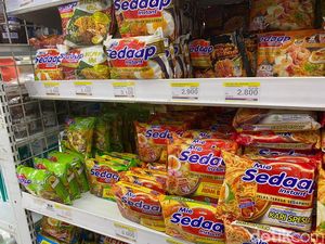 Disperindag Sumut Ungkap Penyebab Harga Mie Instan Akan Naik Disperindag Sumut Ungkap Penyebab Harga Mie Instan Akan Naik